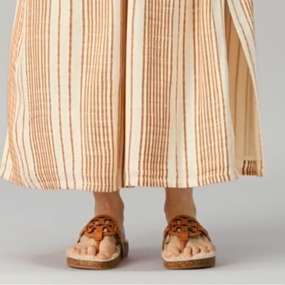 Tory Burch Miller Cloud Shearling Thong Sandals 🩴 - Picture 7 of 7